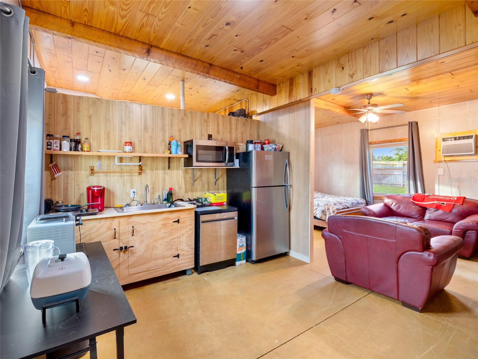 222 ROSA L JONES, COCOA, FL, 32922