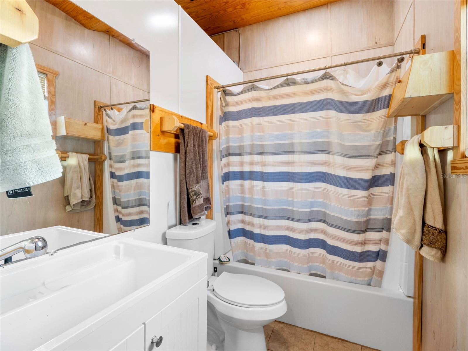 222 ROSA L JONES, COCOA, FL, 32922