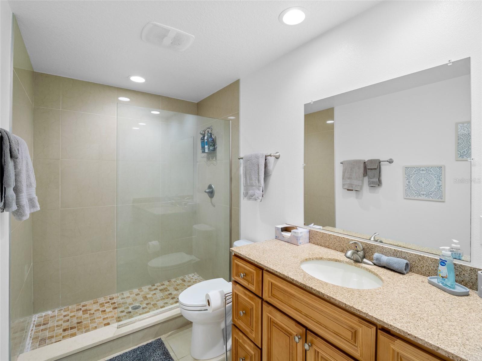 222 ROSA L JONES, COCOA, FL, 32922