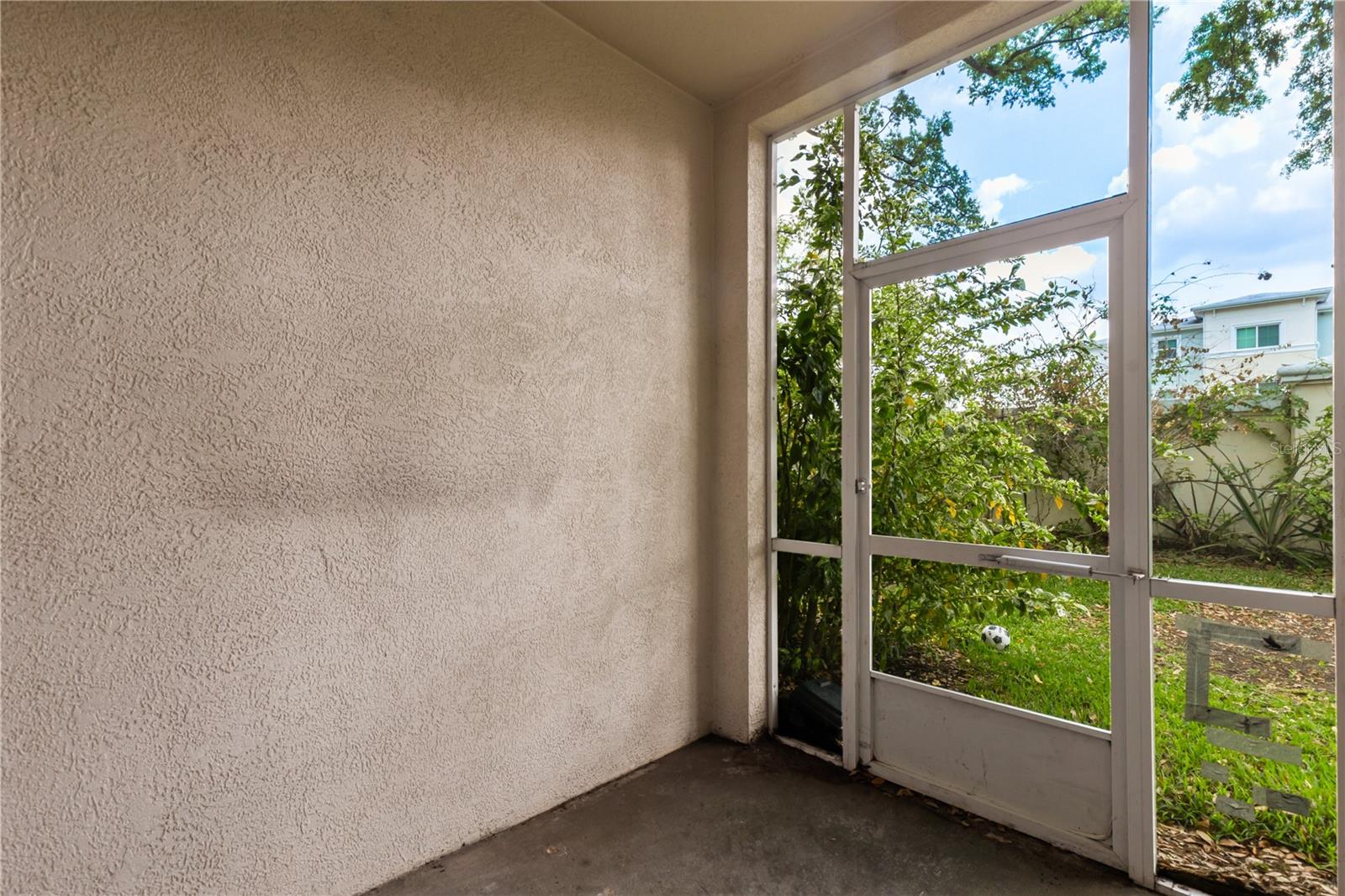 3471 HIGH HAMPTON CIR, TAMPA, FL, 33610