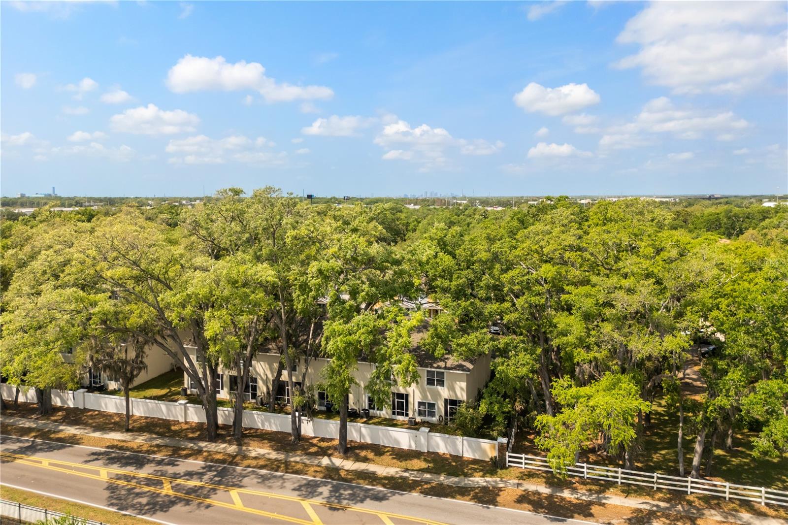 3471 HIGH HAMPTON CIR, TAMPA, FL, 33610