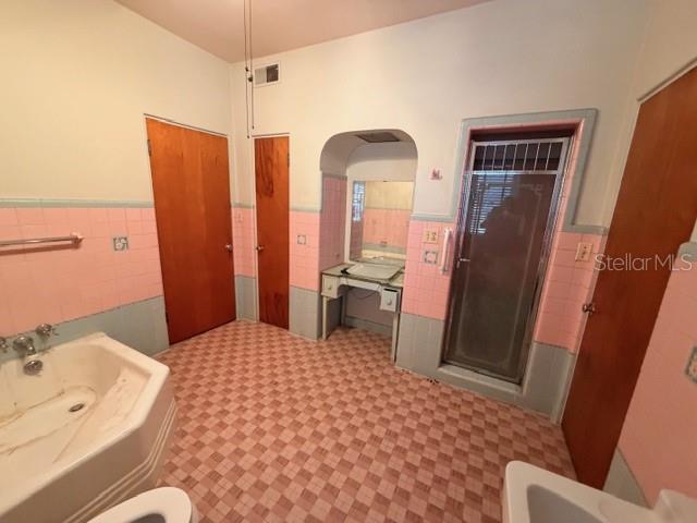 811 STATE ROAD 60 E, LAKE WALES, FL, 33853