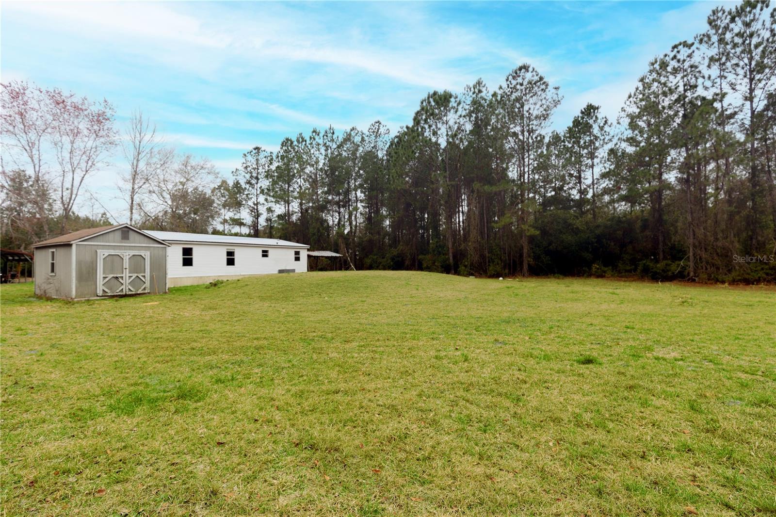 11602 NE US HIGHWAY 301, WALDO, FL, 32694