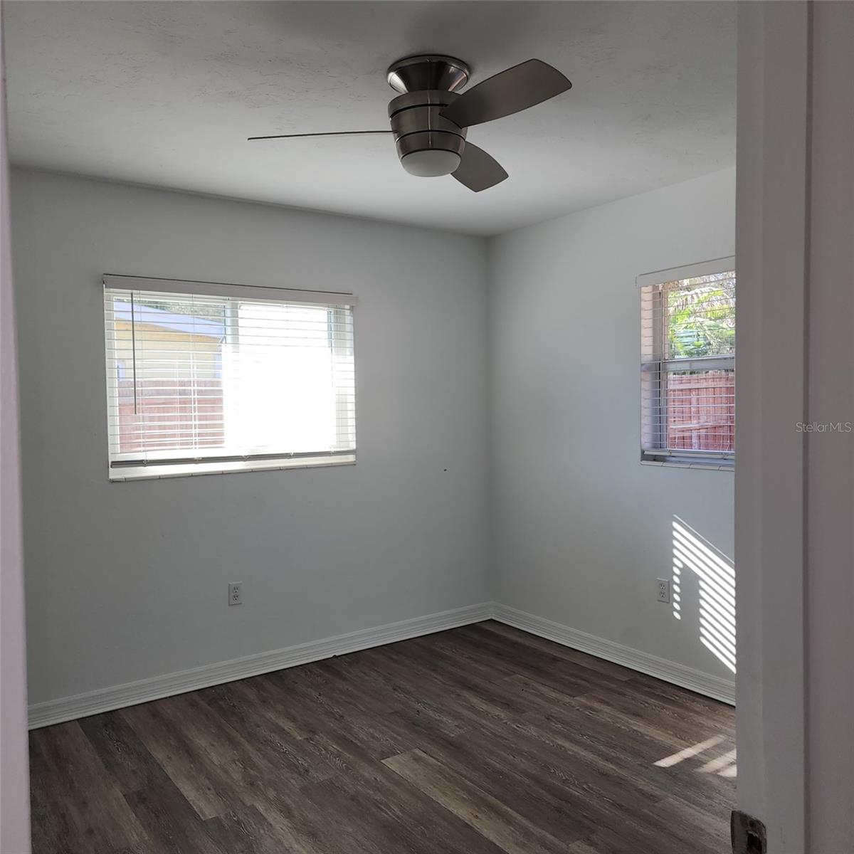 3925 OMEGA LN, SARASOTA, FL, 34235