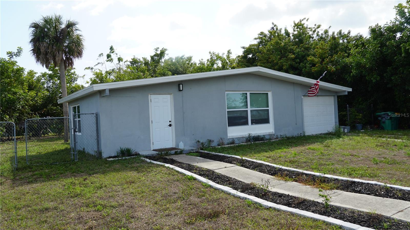 21883 BUXTON AVE, PORT CHARLOTTE, FL, 33952