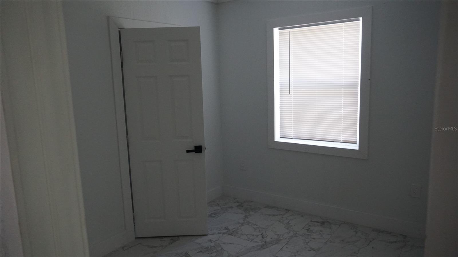 21883 BUXTON AVE, PORT CHARLOTTE, FL, 33952