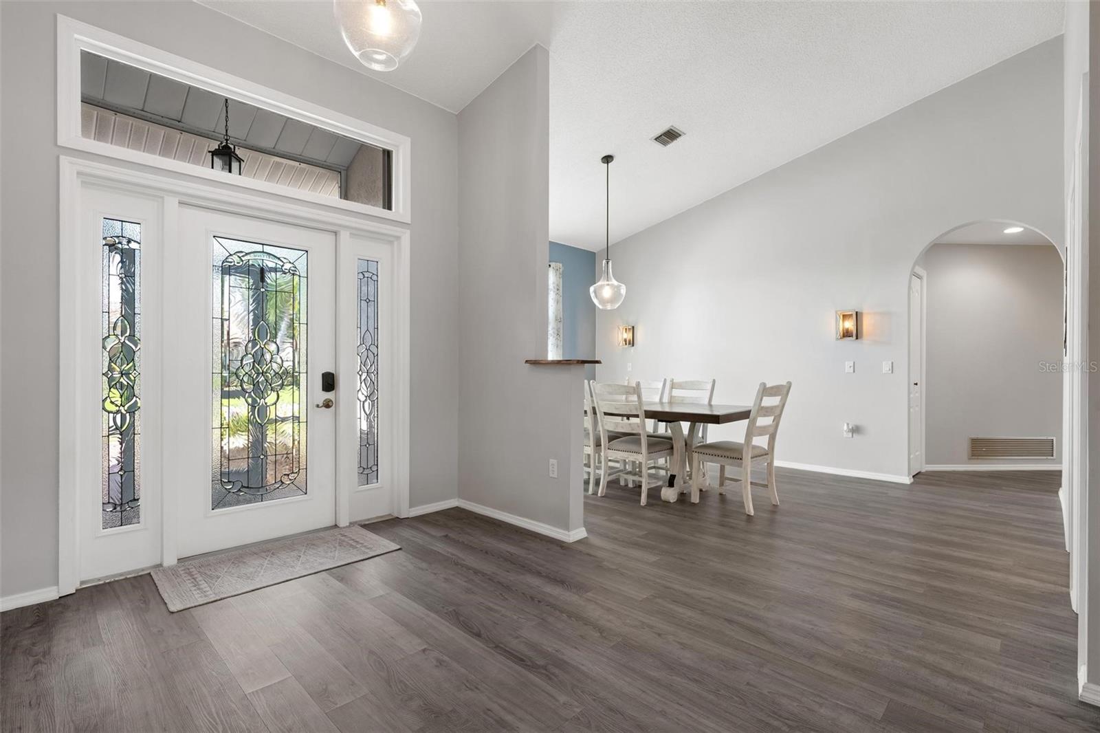 5009 SOUTHERN PINE CIR, VENICE, FL, 34293