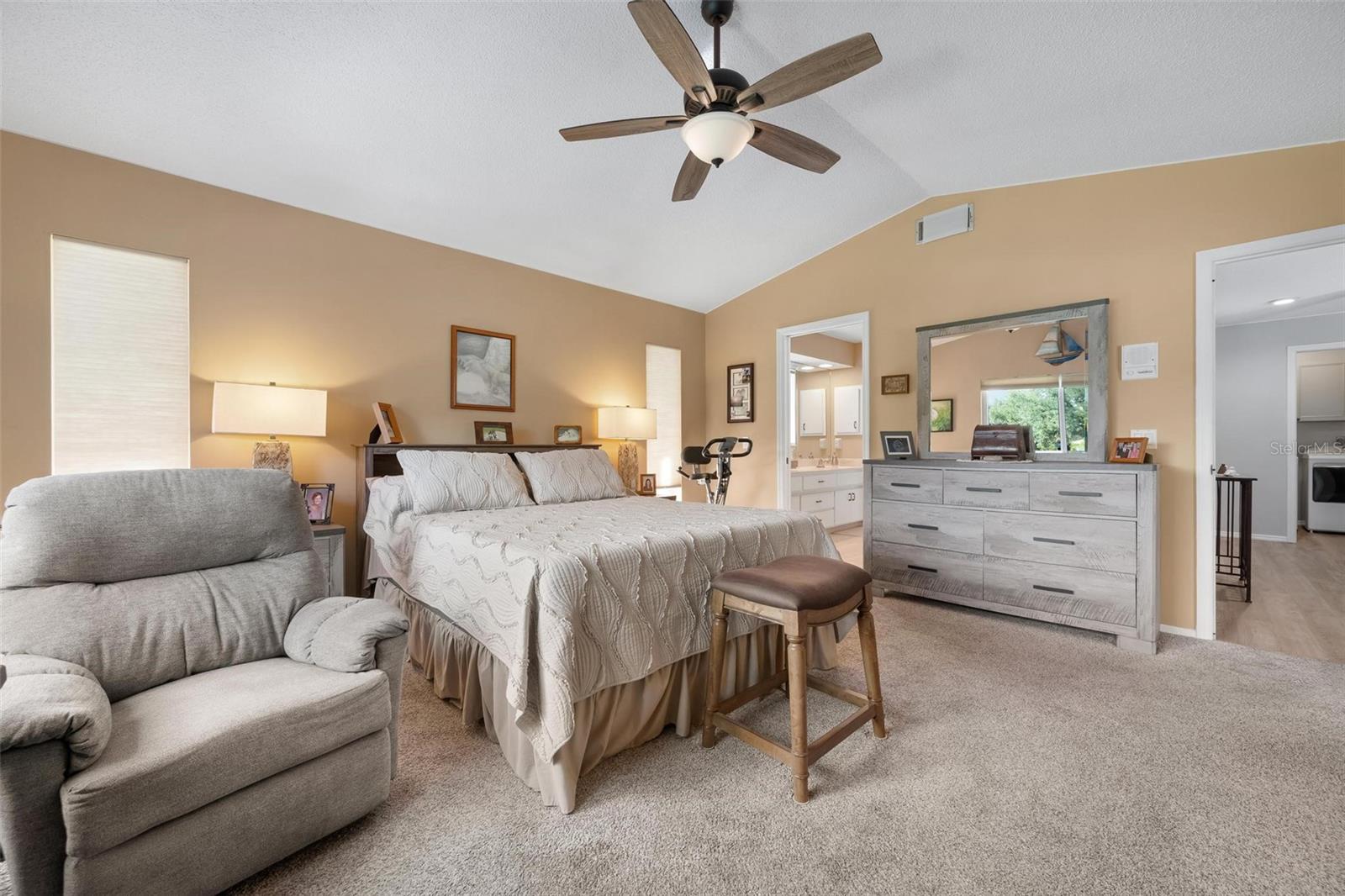 5009 SOUTHERN PINE CIR, VENICE, FL, 34293