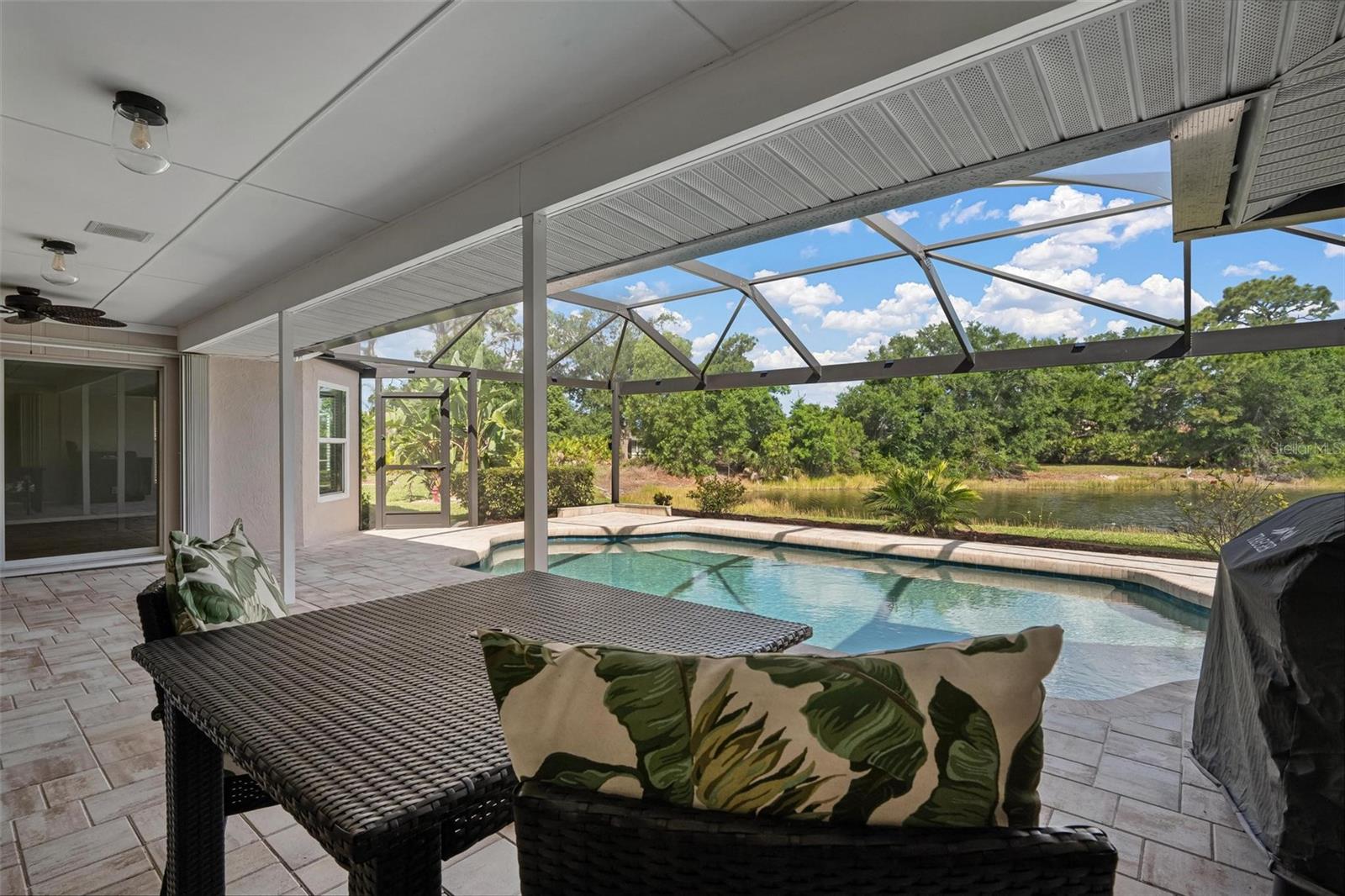 5009 SOUTHERN PINE CIR, VENICE, FL, 34293