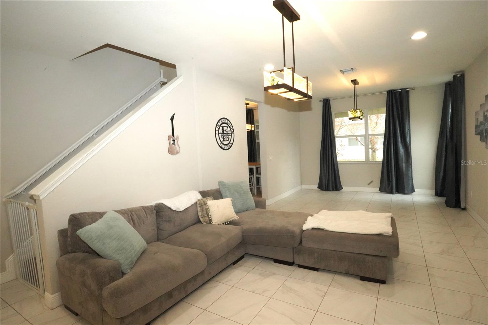 1271 NW LEONARDO CIR, PORT ST LUCIE, FL, 34986