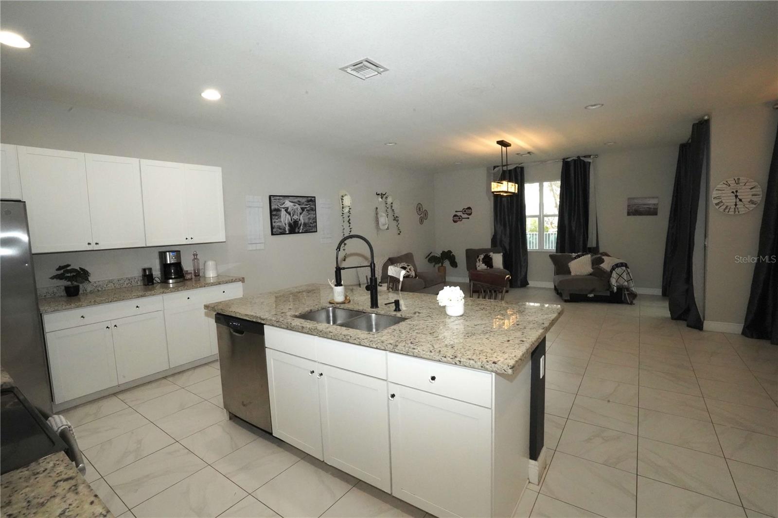 1271 NW LEONARDO CIR, PORT ST LUCIE, FL, 34986