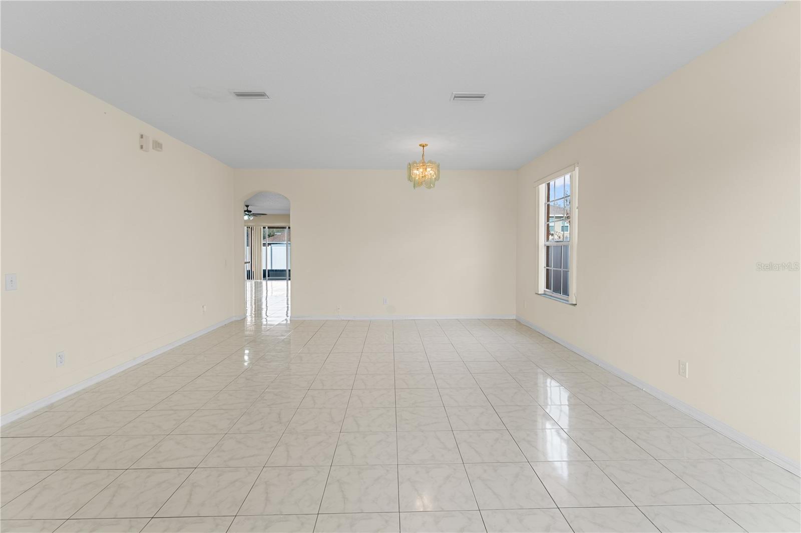 10416 MEADOW SPRING DR, TAMPA, FL, 33647