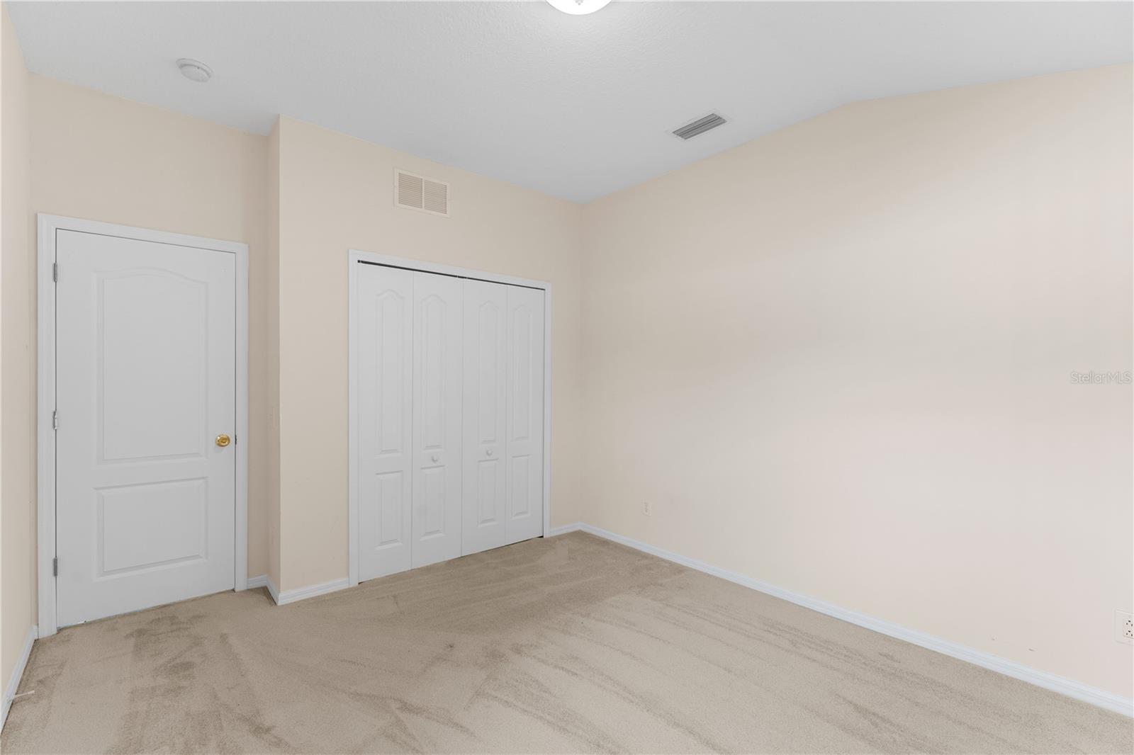 10416 MEADOW SPRING DR, TAMPA, FL, 33647