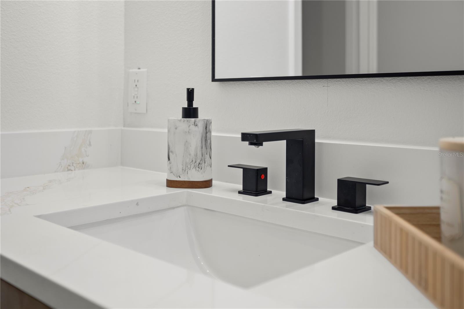 1628 LARKIN AVE, ORLANDO, FL, 32812