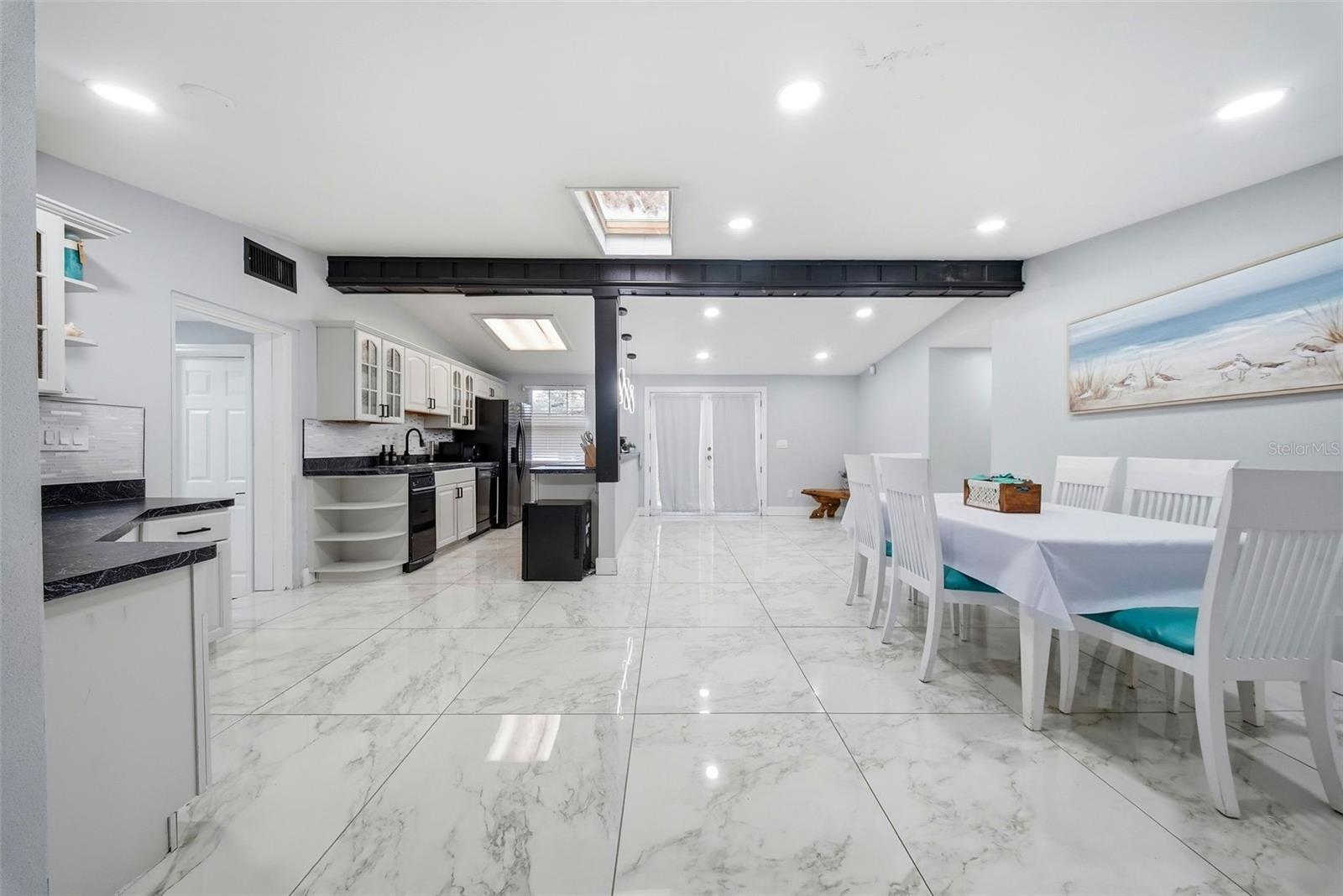 12116 N 52ND ST, TEMPLE TERRACE, FL, 33617