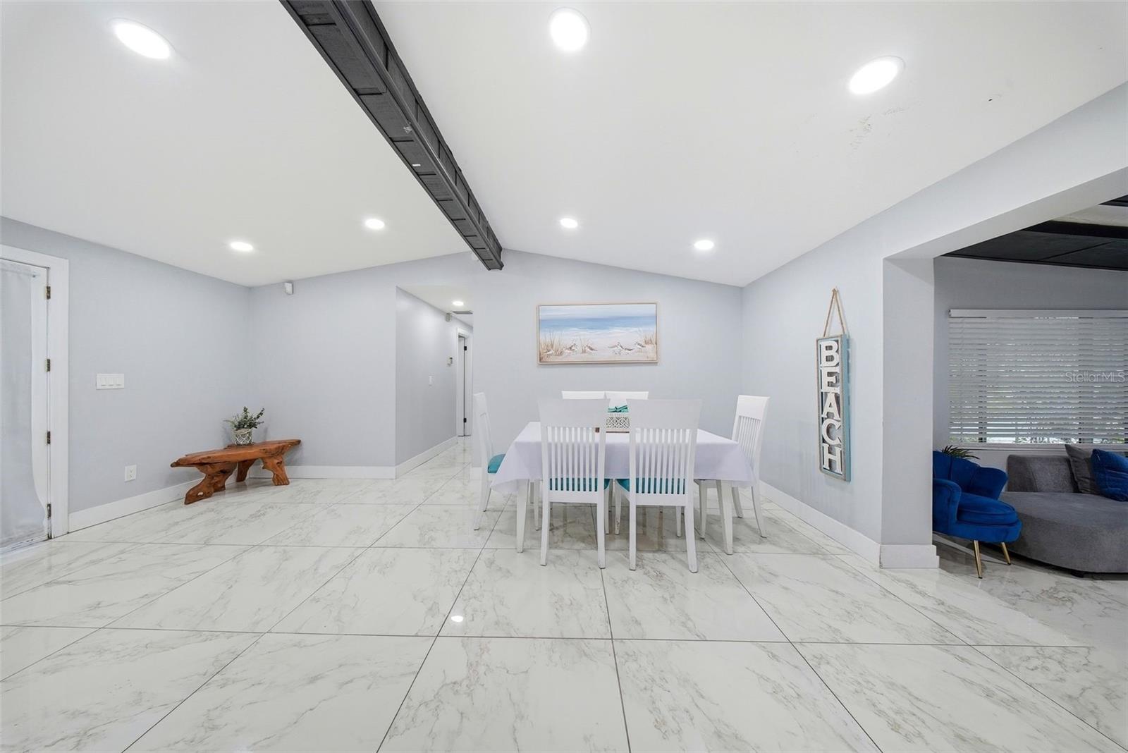 12116 N 52ND ST, TEMPLE TERRACE, FL, 33617