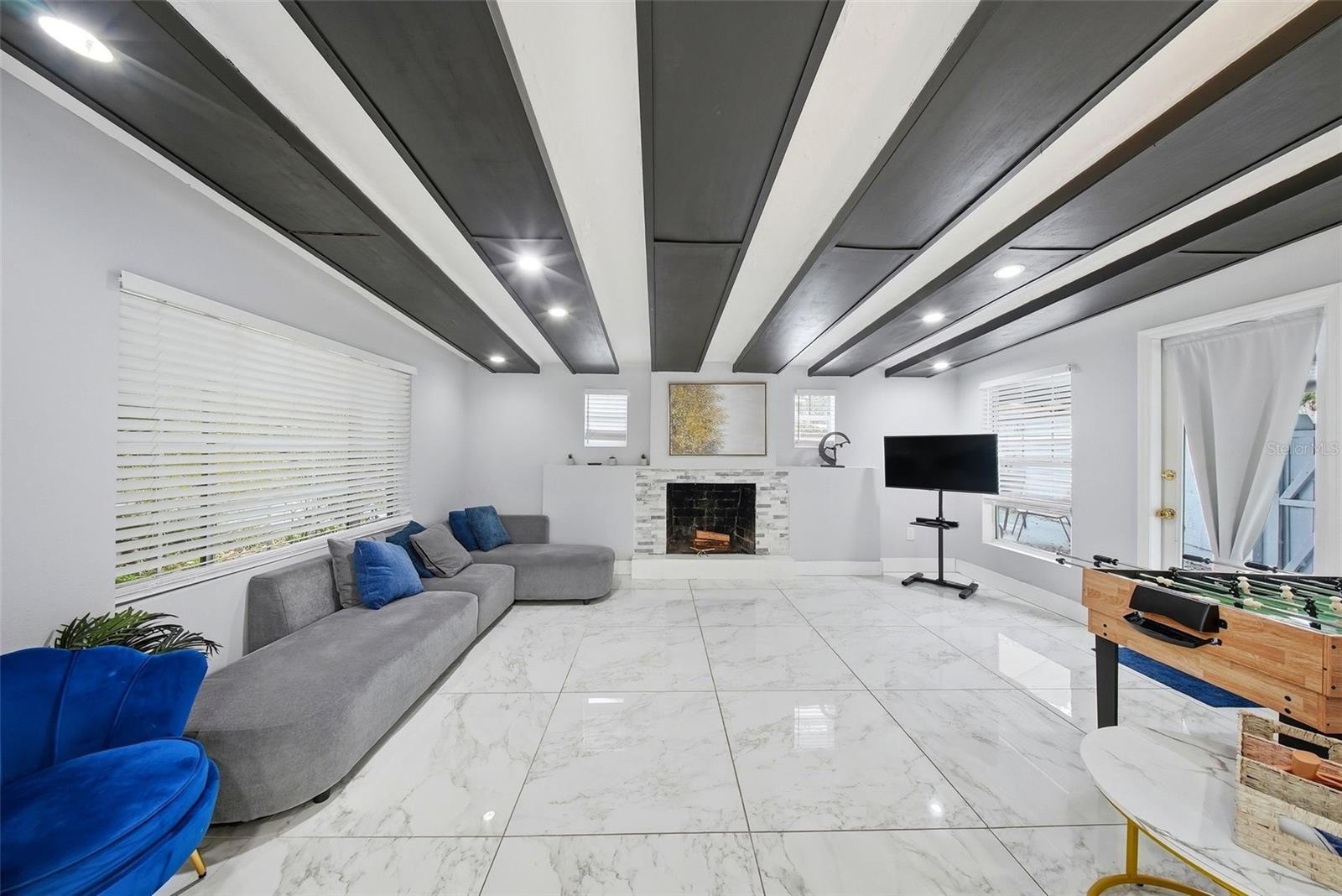 12116 N 52ND ST, TEMPLE TERRACE, FL, 33617