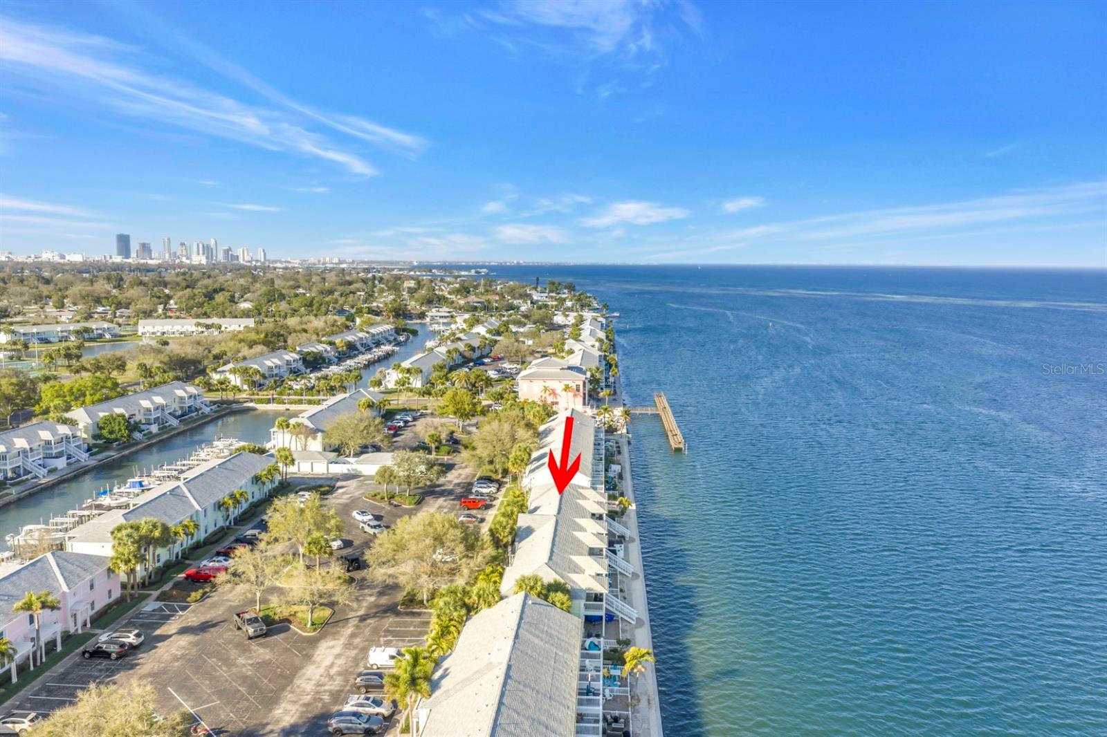 Prime location offering quick access to downtown dining, entertainment, and the stunning Gulf beaches.