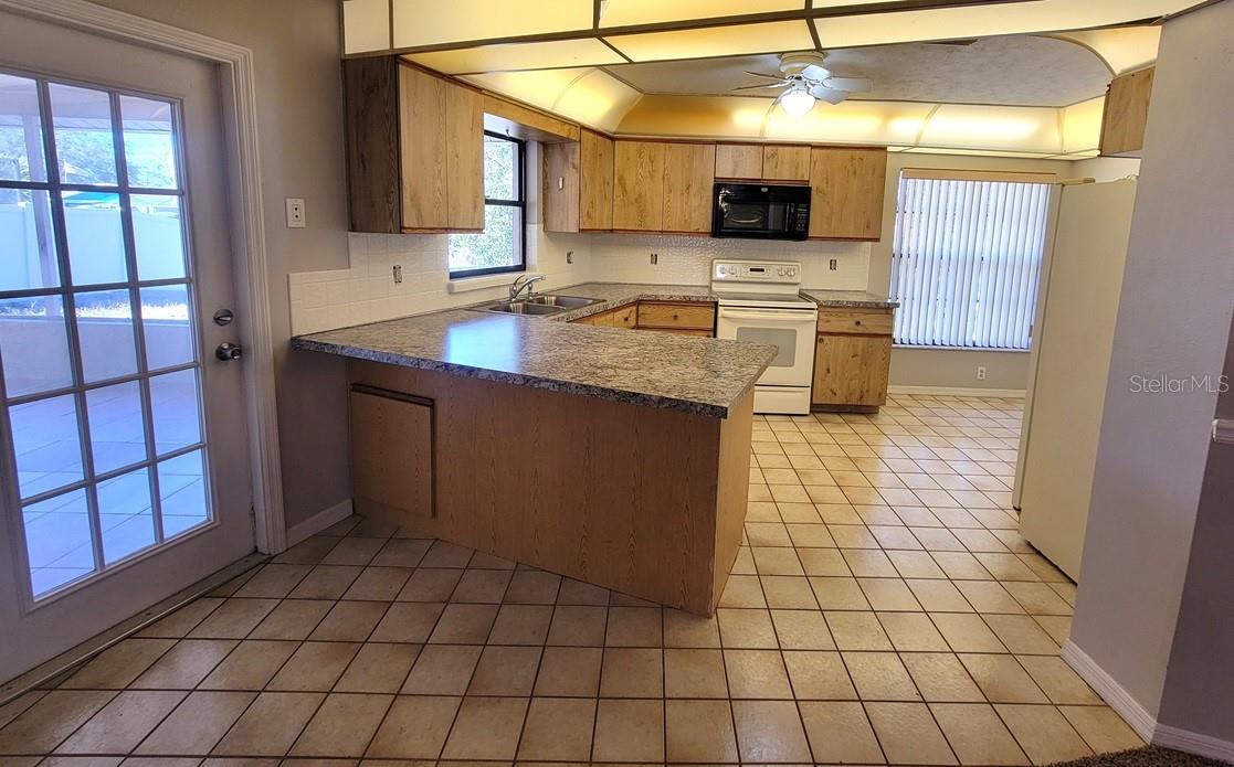 7553 HIGH PINES CT, PORT RICHEY, FL, 34668