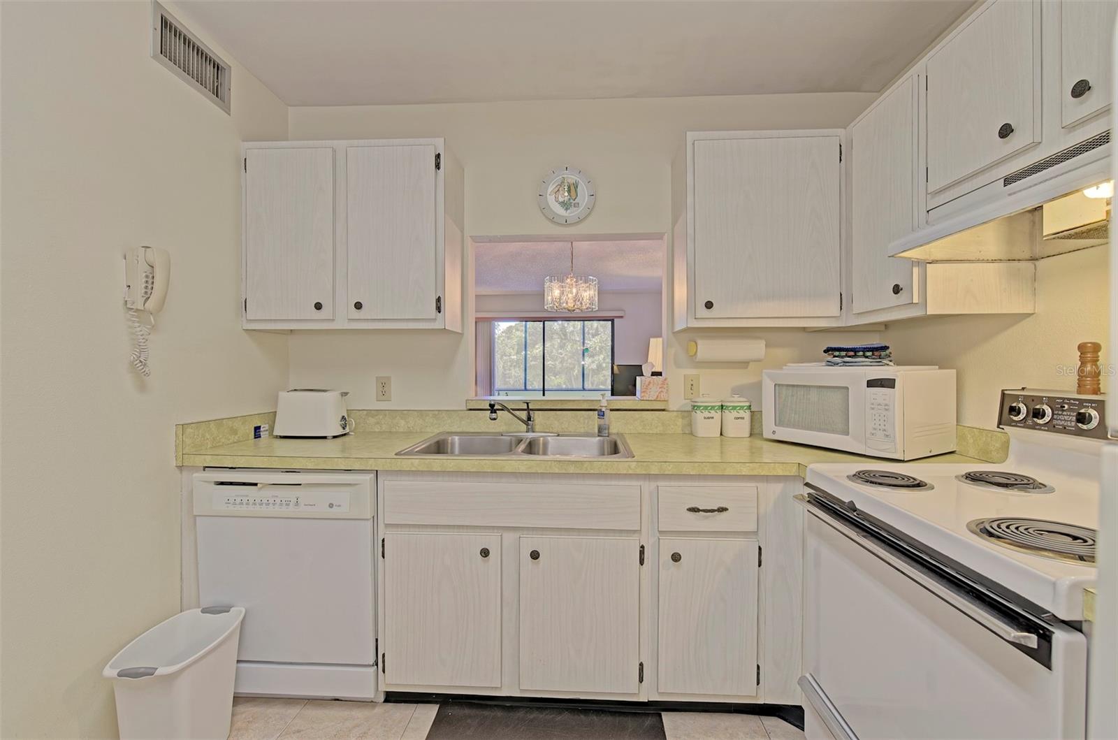 144 PINEHURST DR #144, BRADENTON, FL, 34210