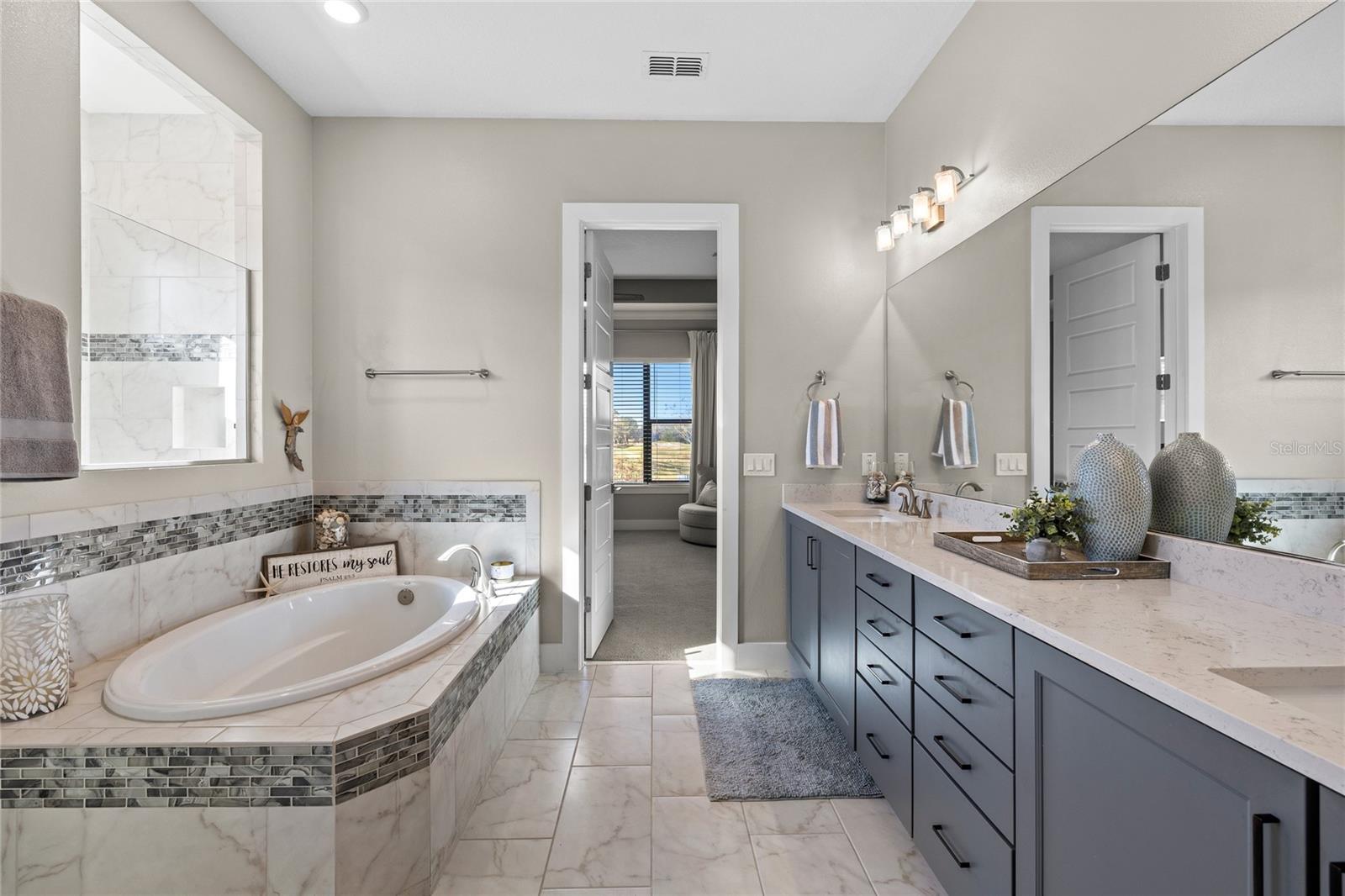 25620 GRANDVIEW POINTE, SORRENTO, FL, 32776