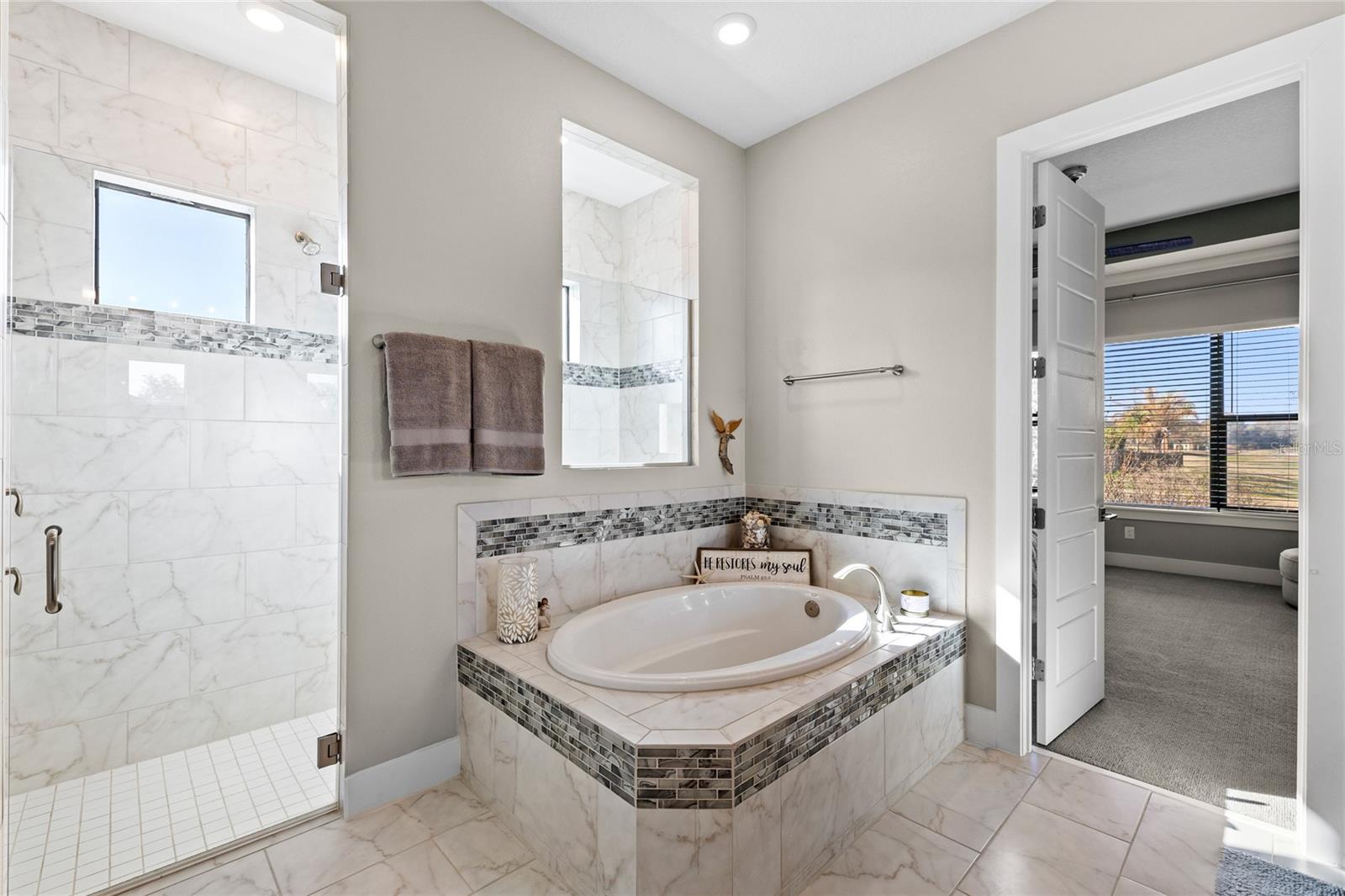 25620 GRANDVIEW POINTE, SORRENTO, FL, 32776