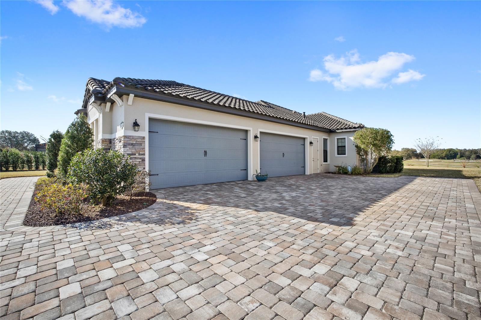 25620 GRANDVIEW POINTE, SORRENTO, FL, 32776