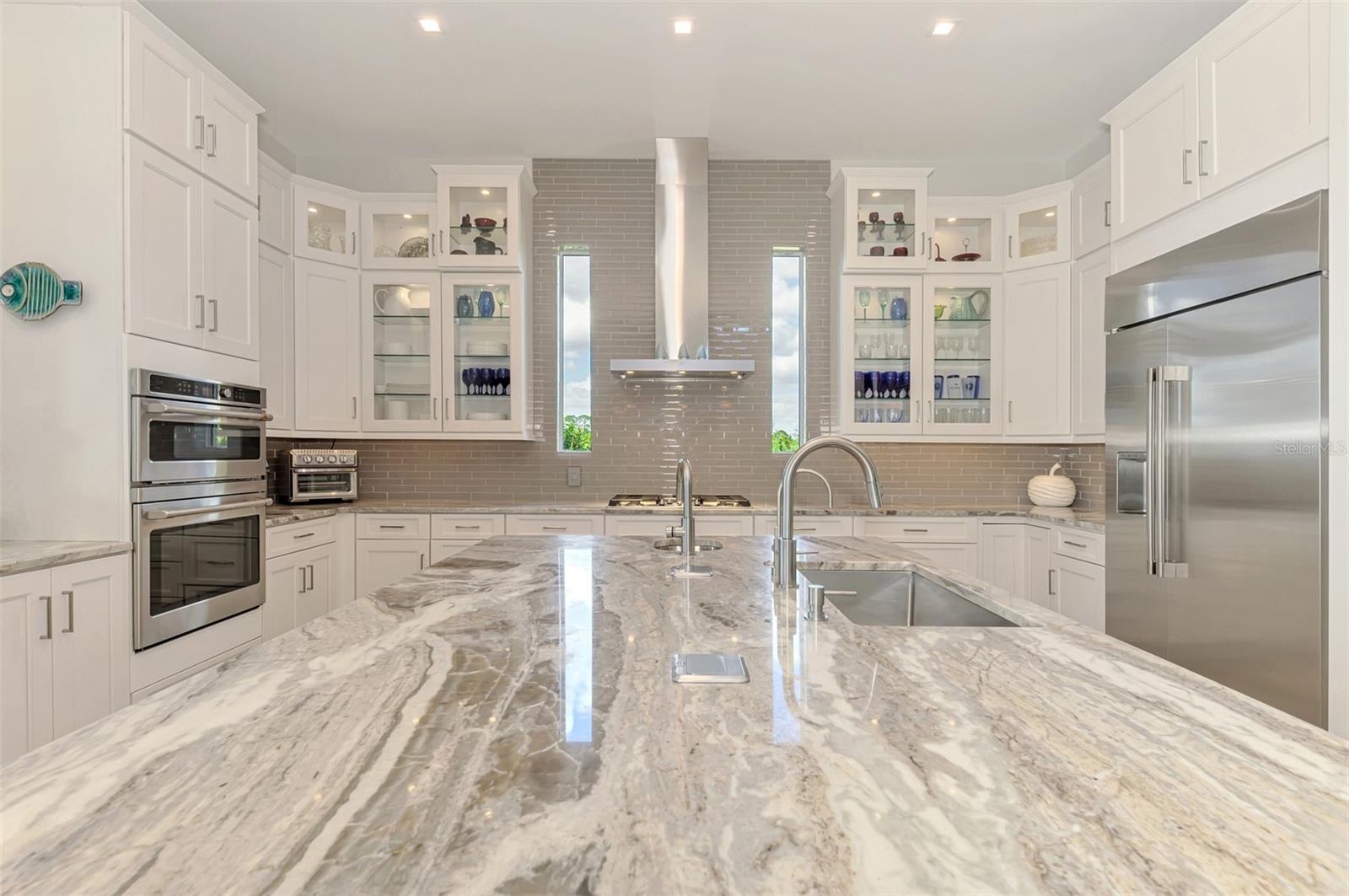 3051 RIVERSHORE LN, PORT CHARLOTTE, FL, 33953