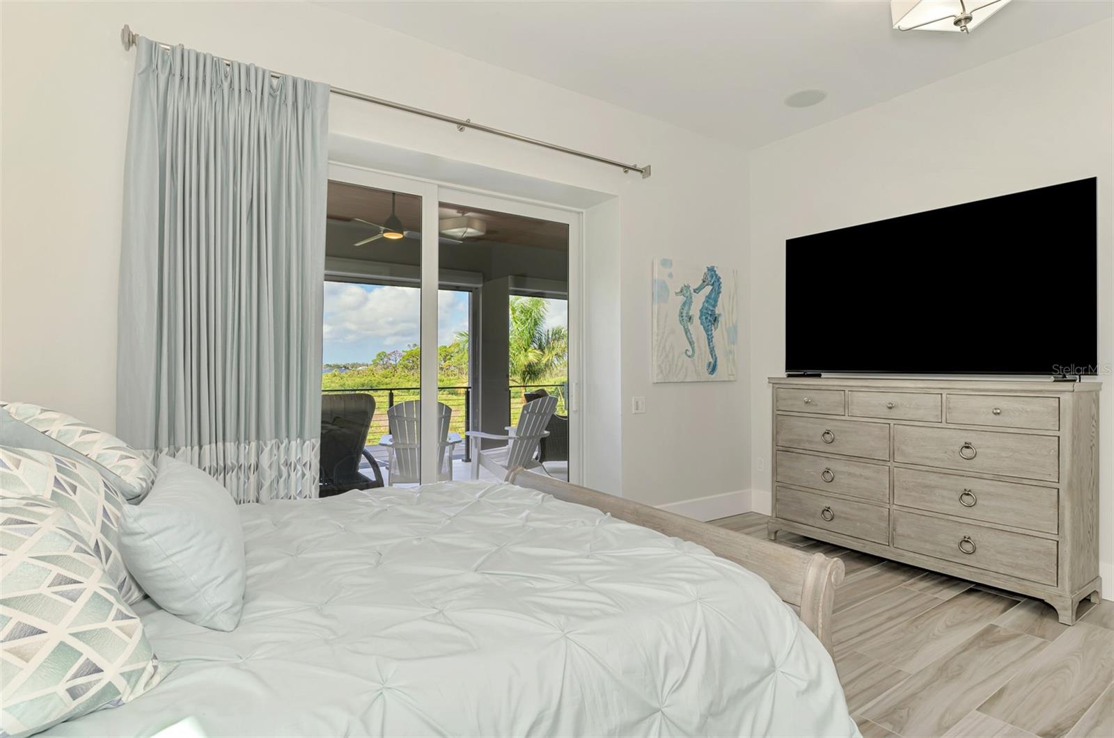 3051 RIVERSHORE LN, PORT CHARLOTTE, FL, 33953