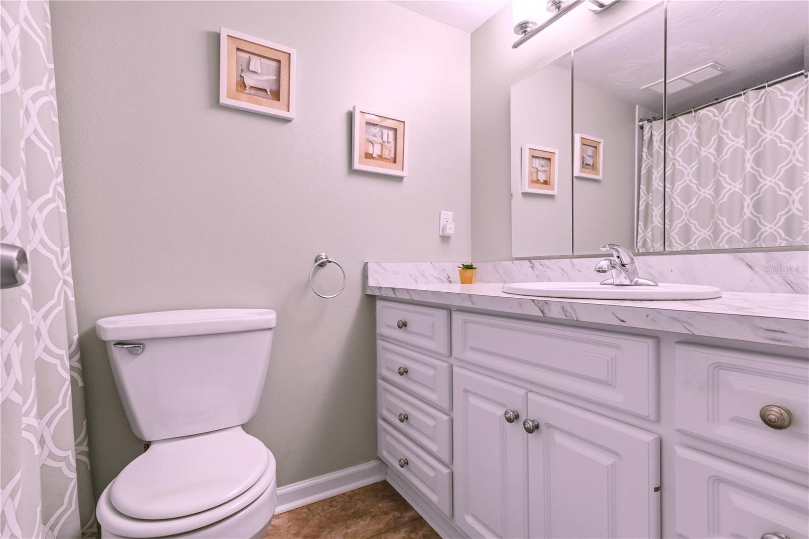 635 30TH AVE W #F109, BRADENTON, FL, 34205