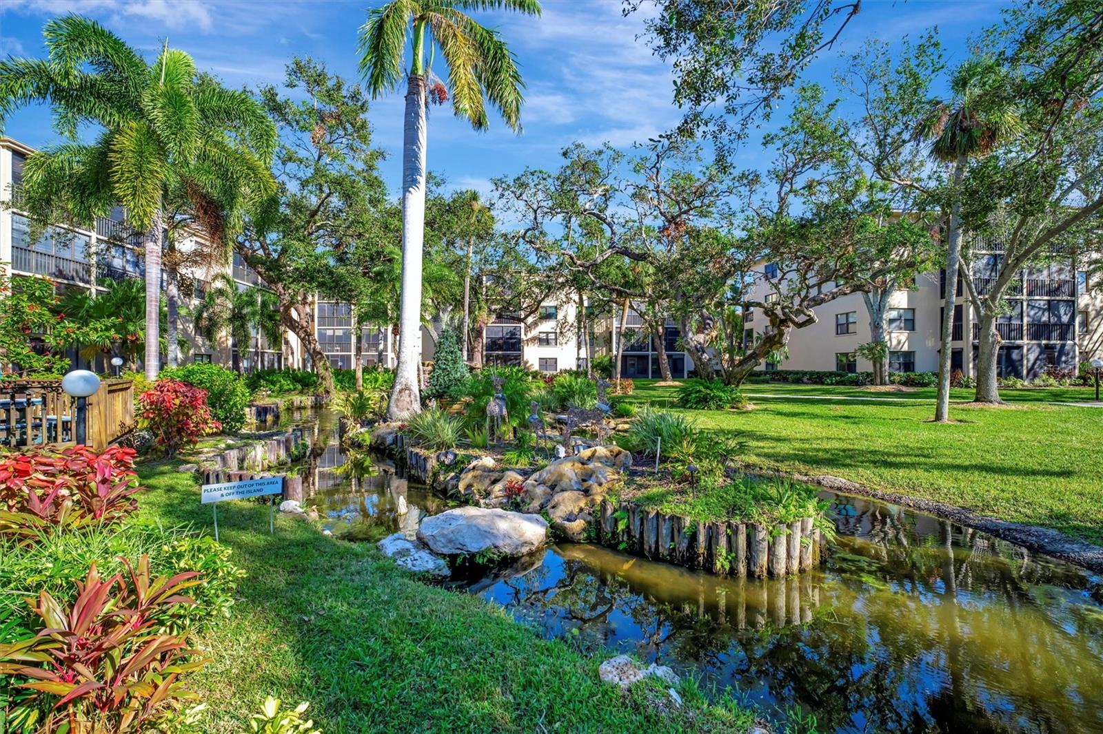 635 30TH AVE W #F109, BRADENTON, FL, 34205