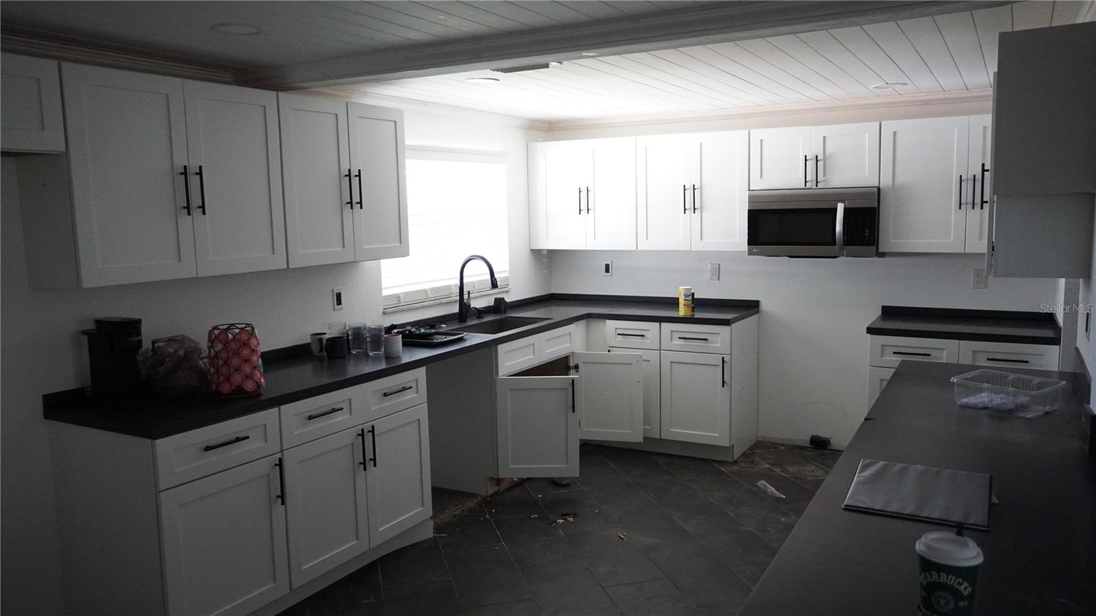 3596 HARBOR BLVD, PORT CHARLOTTE, FL, 33952