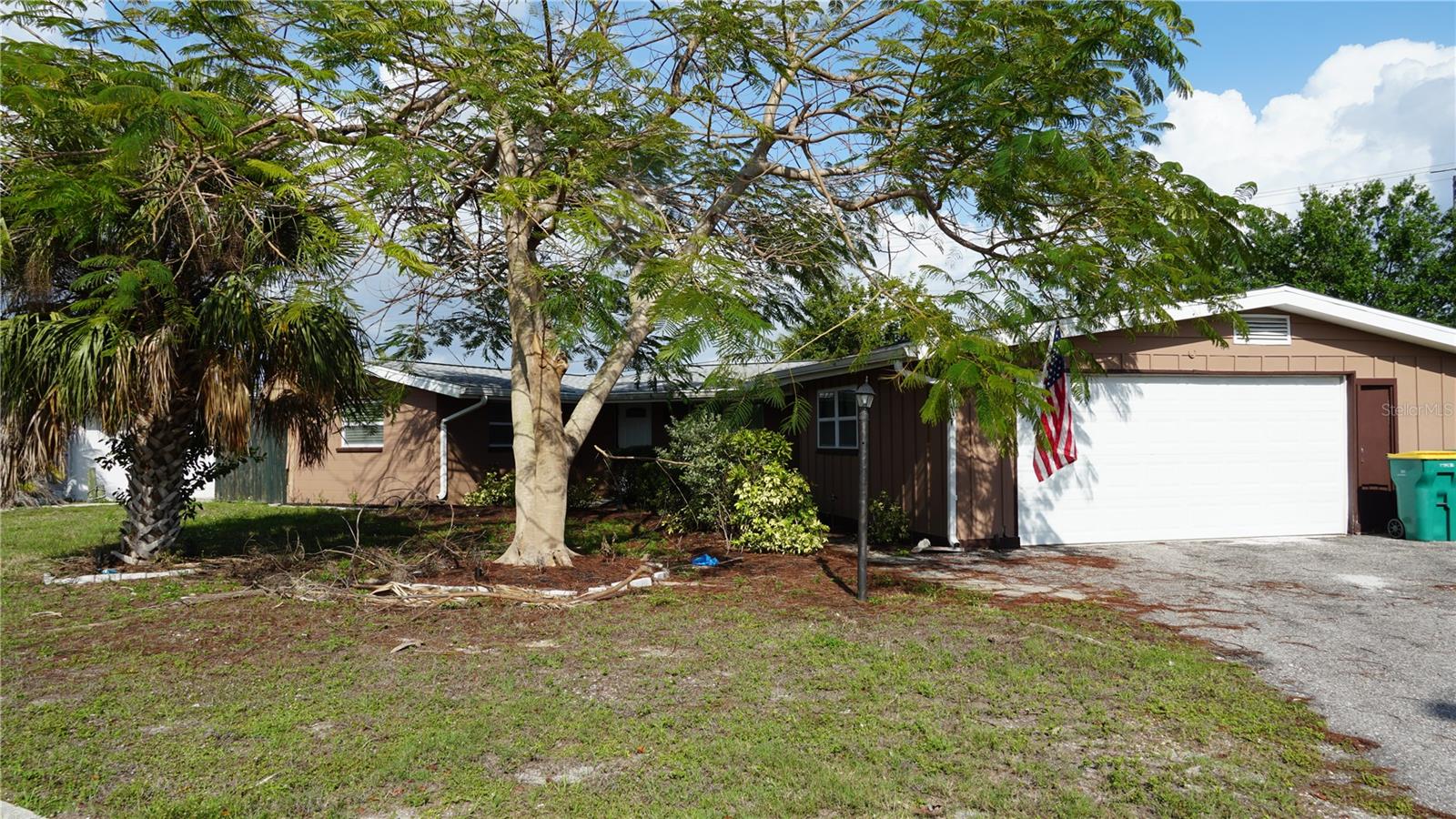 3596 HARBOR BLVD, PORT CHARLOTTE, FL, 33952