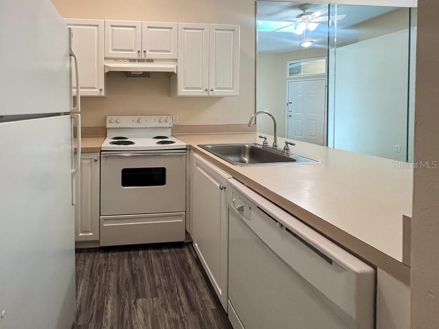 3911 SW 27TH ST #9, GAINESVILLE, FL, 32608