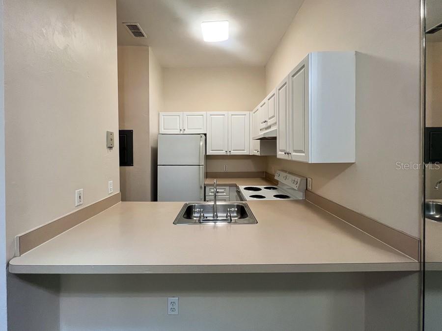 3911 SW 27TH ST #9, GAINESVILLE, FL, 32608