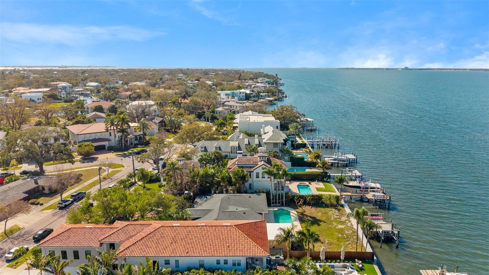 TB8480078 Property Photo