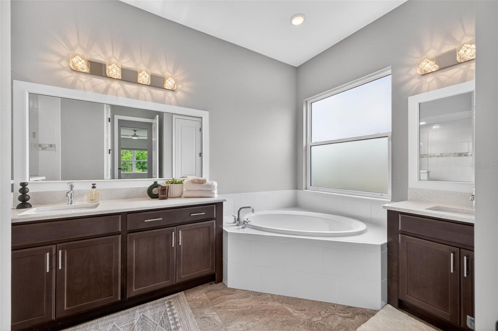 3954 KENNEBUNK LOOP, MOUNT DORA, FL, 32757