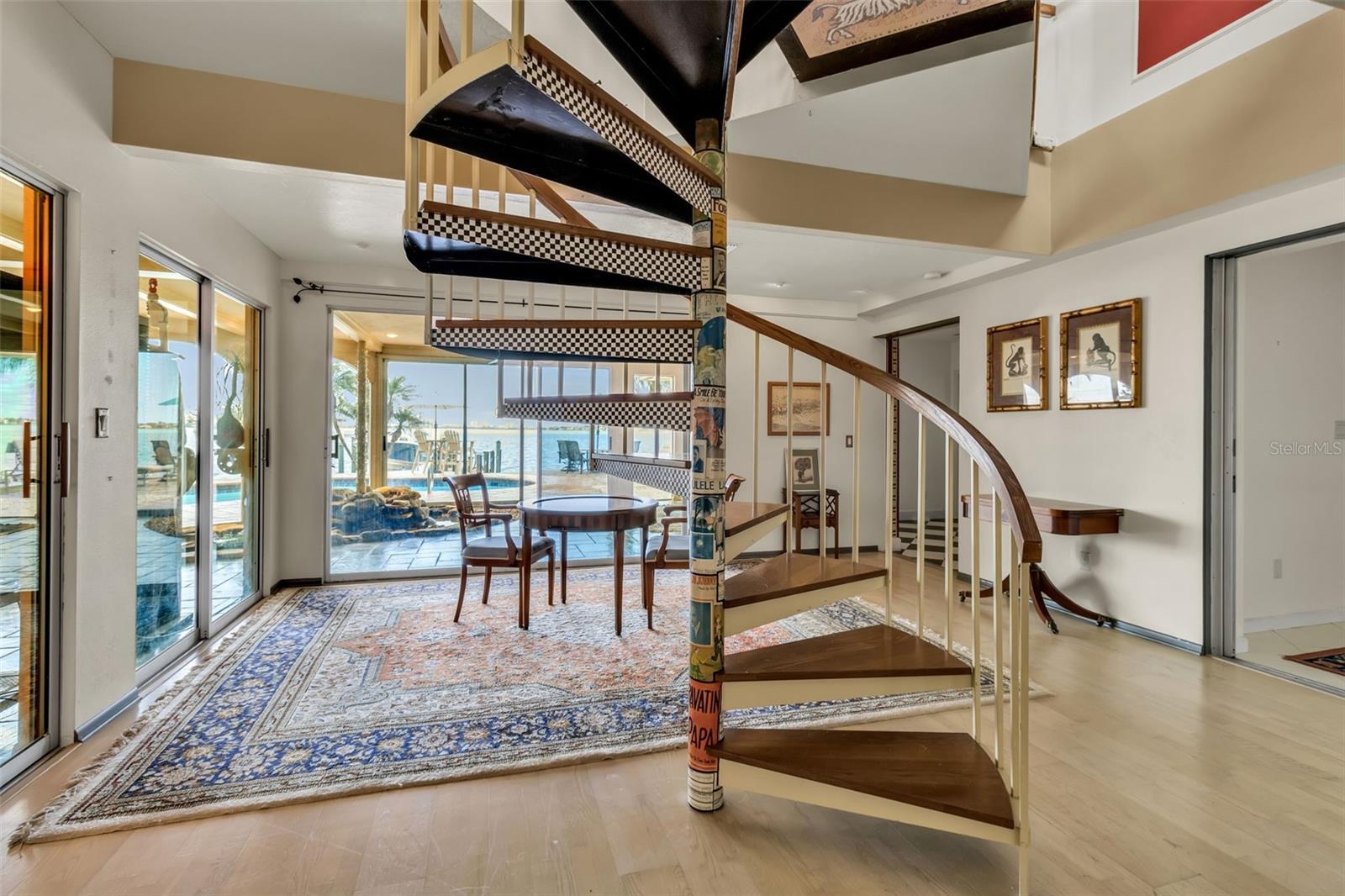 1504 S LODGE DR, SARASOTA, FL, 34239