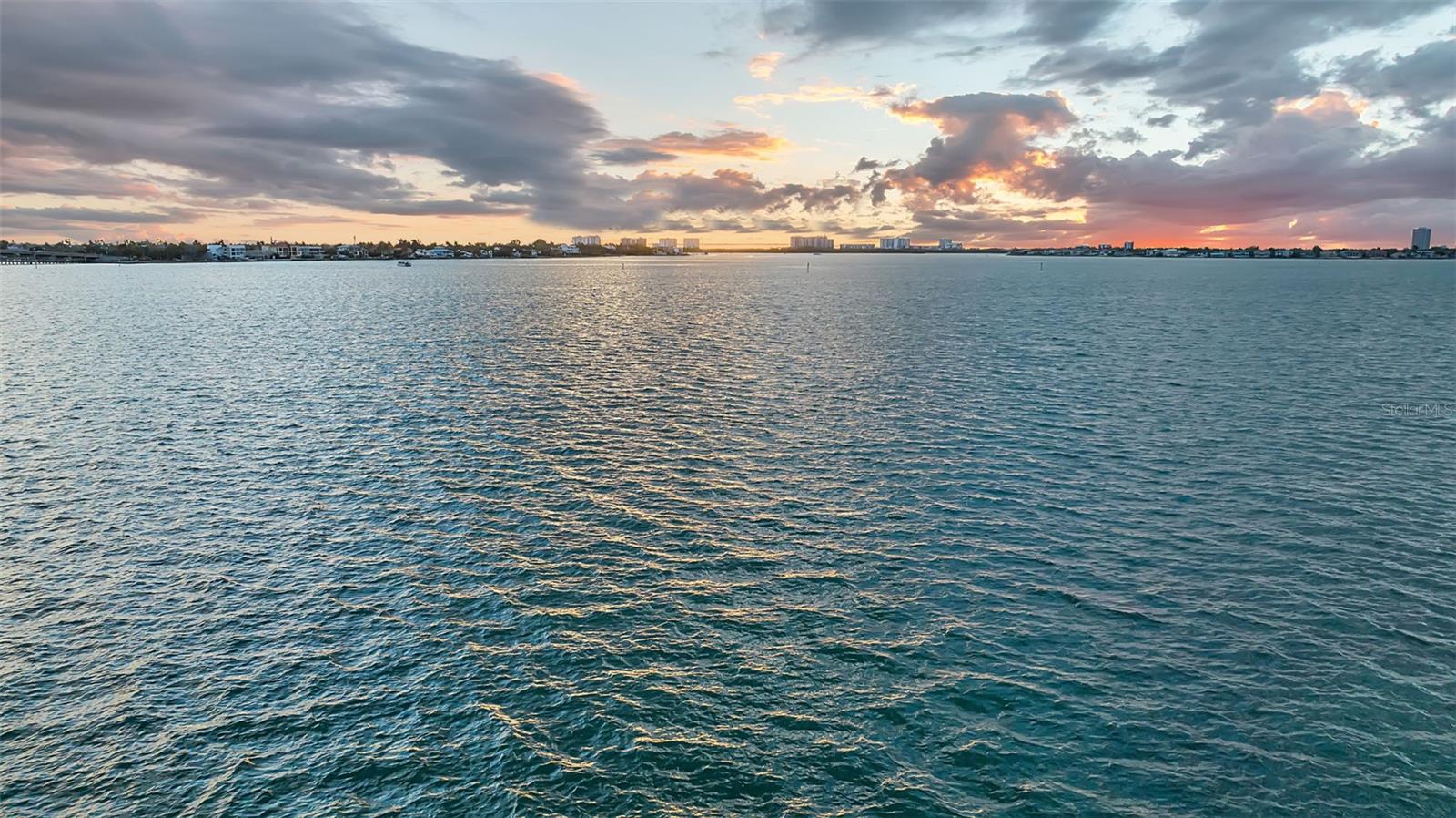 1504 S LODGE DR, SARASOTA, FL, 34239