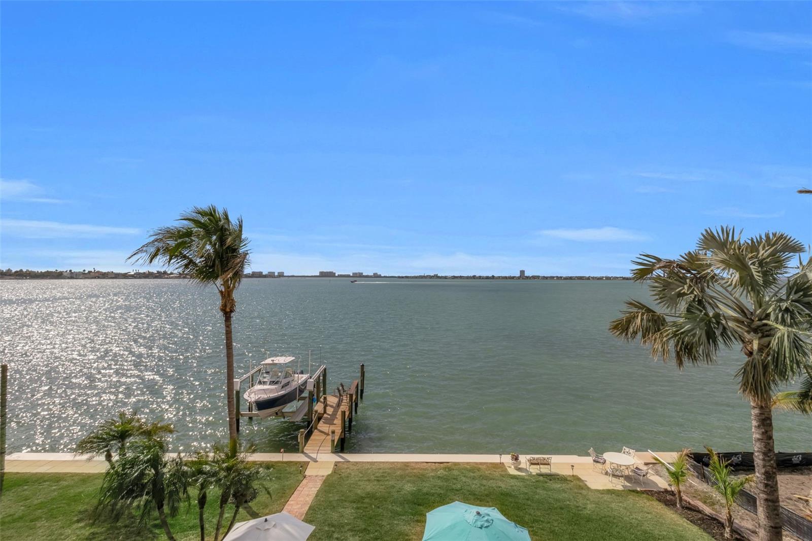 1504 S LODGE DR, SARASOTA, FL, 34239