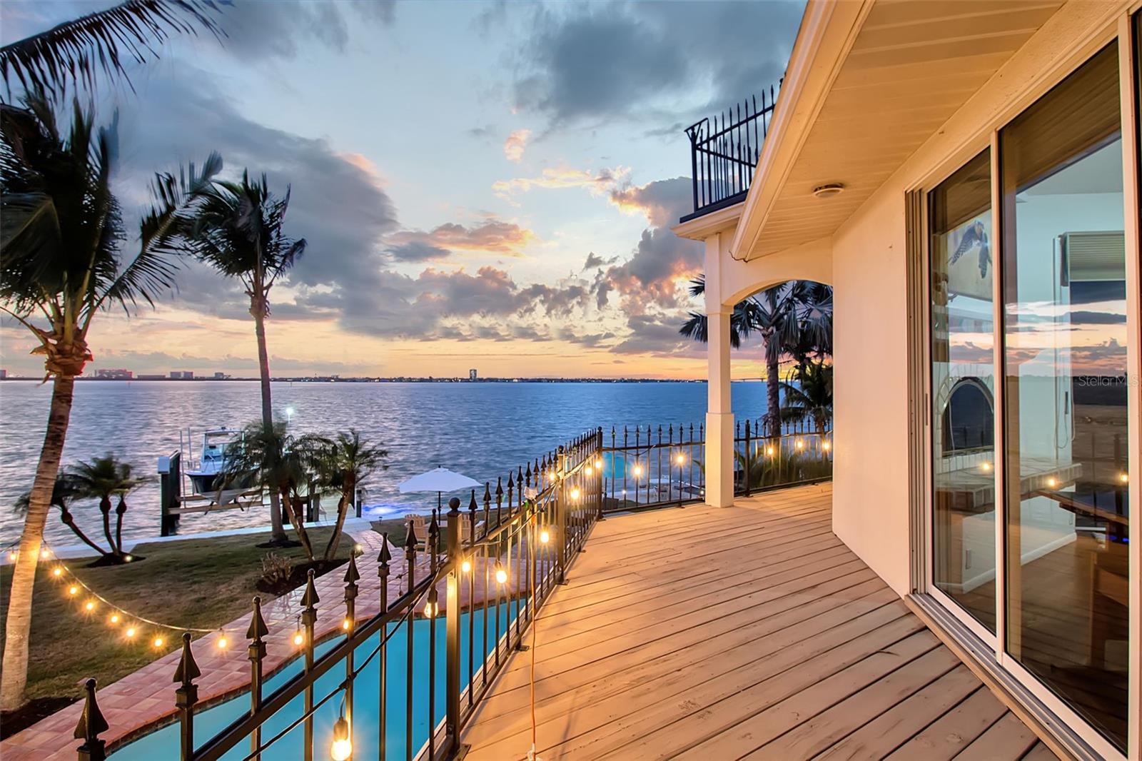 1504 S LODGE DR, SARASOTA, FL, 34239