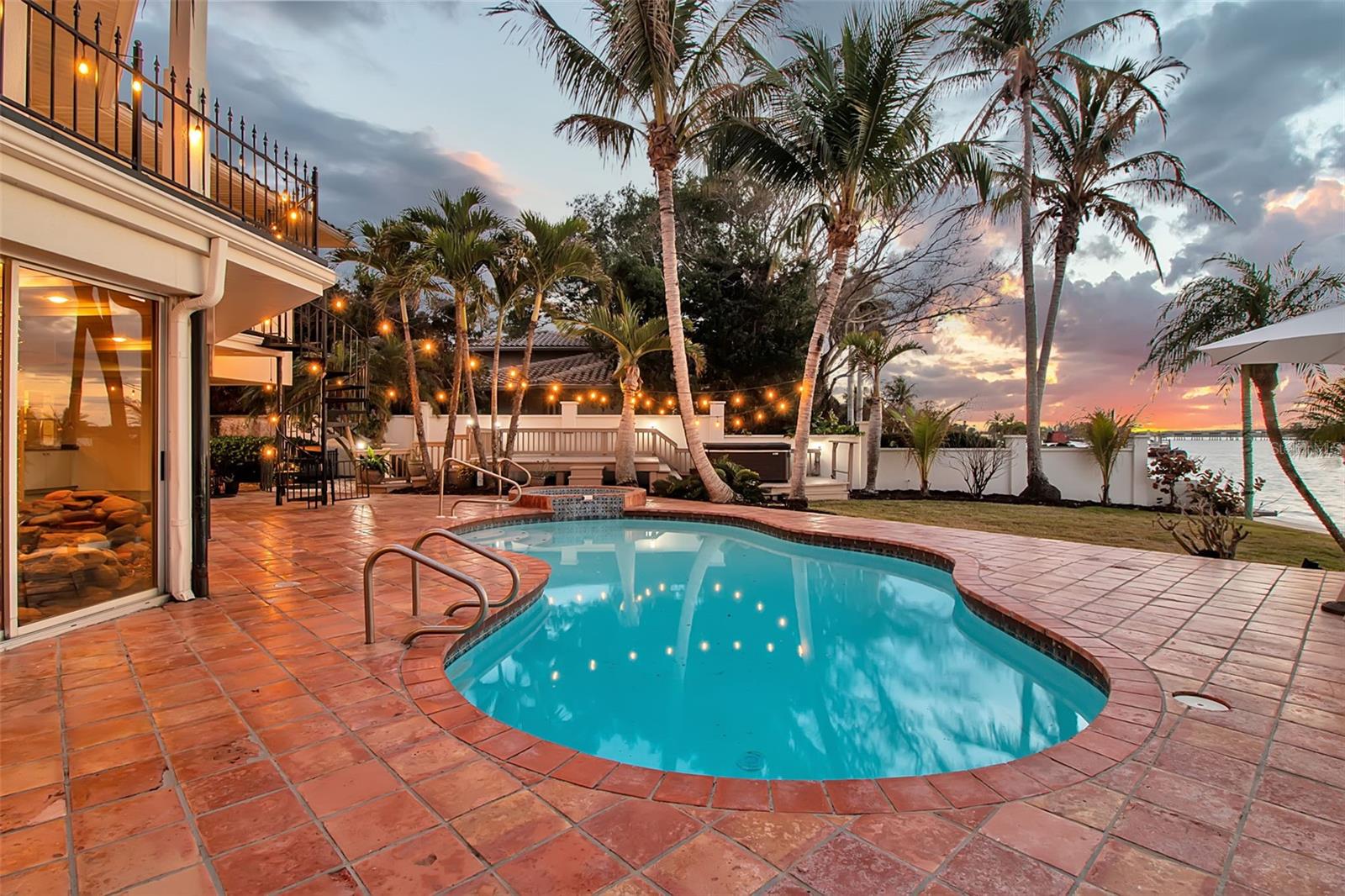 1504 S LODGE DR, SARASOTA, FL, 34239