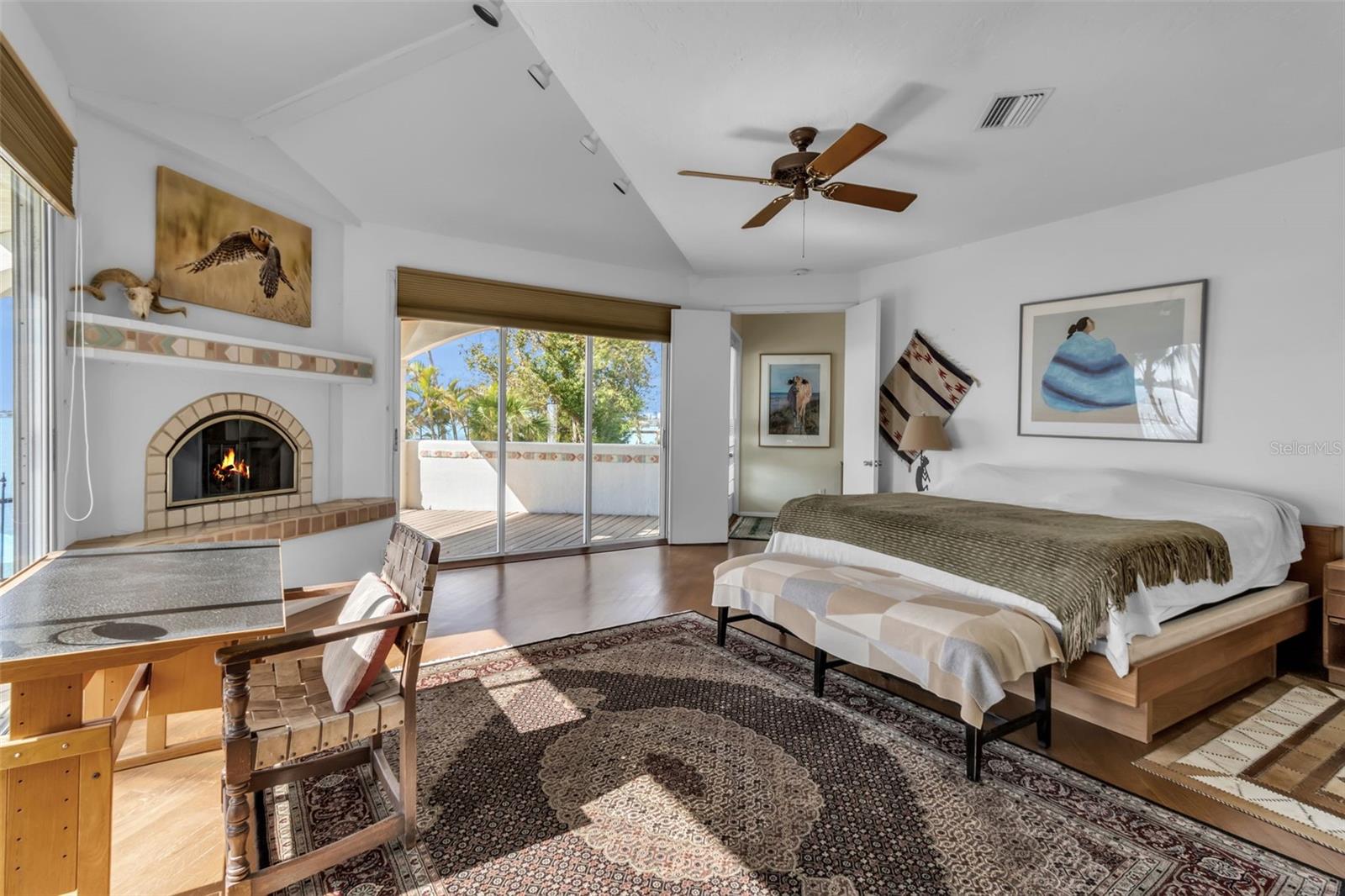 1504 S LODGE DR, SARASOTA, FL, 34239