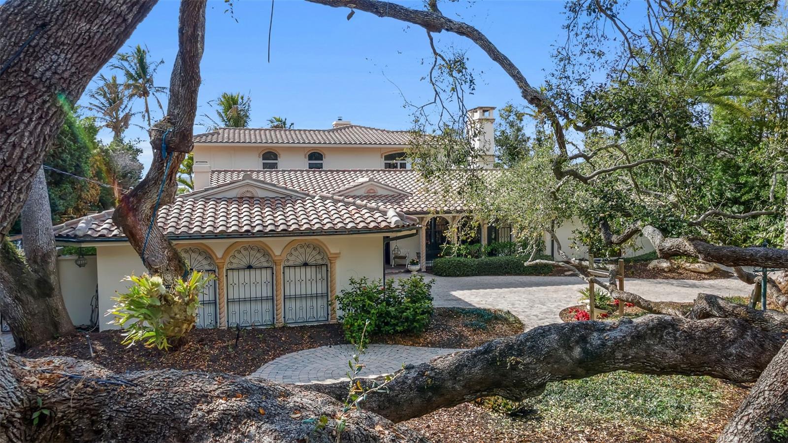 1504 S LODGE DR, SARASOTA, FL, 34239