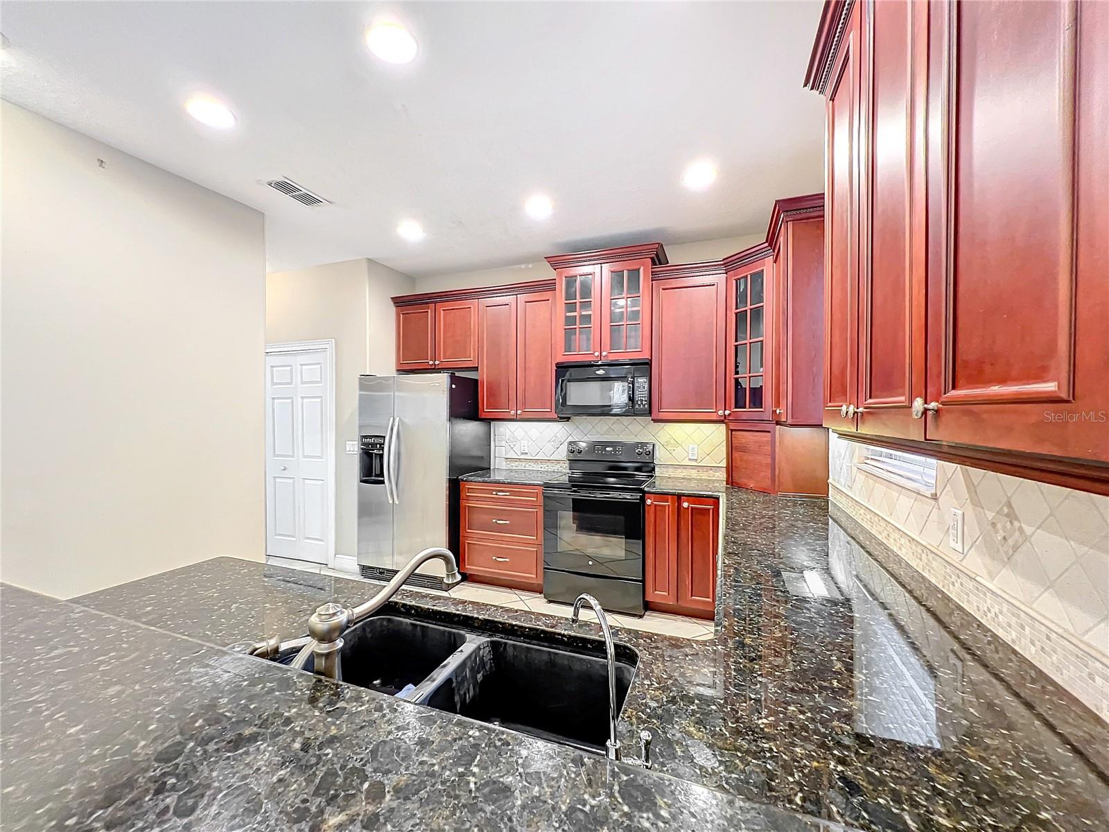 3329 LAKE JEAN DR, ORLANDO, FL, 32817