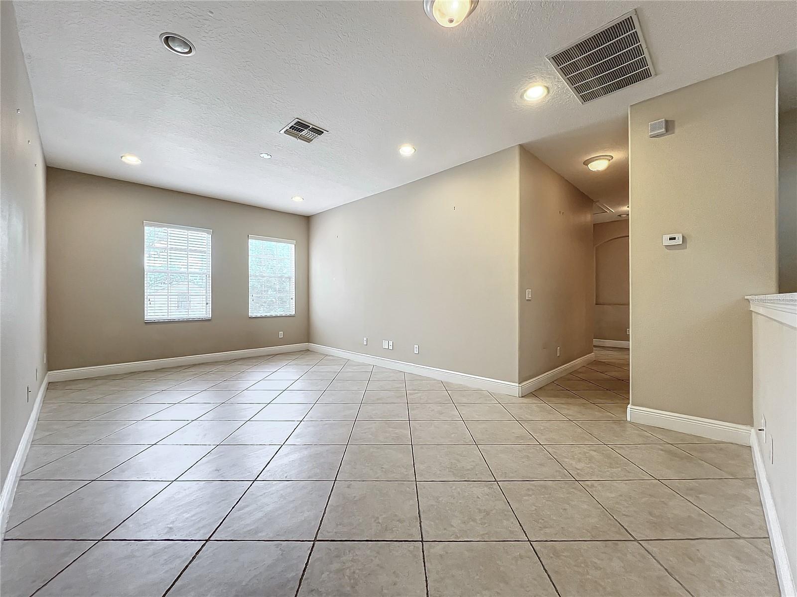 3329 LAKE JEAN DR, ORLANDO, FL, 32817