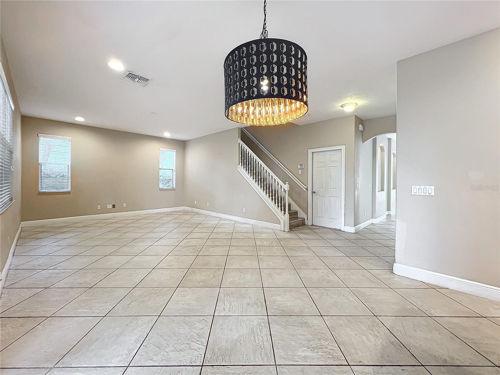 3329 LAKE JEAN DR, ORLANDO, FL, 32817