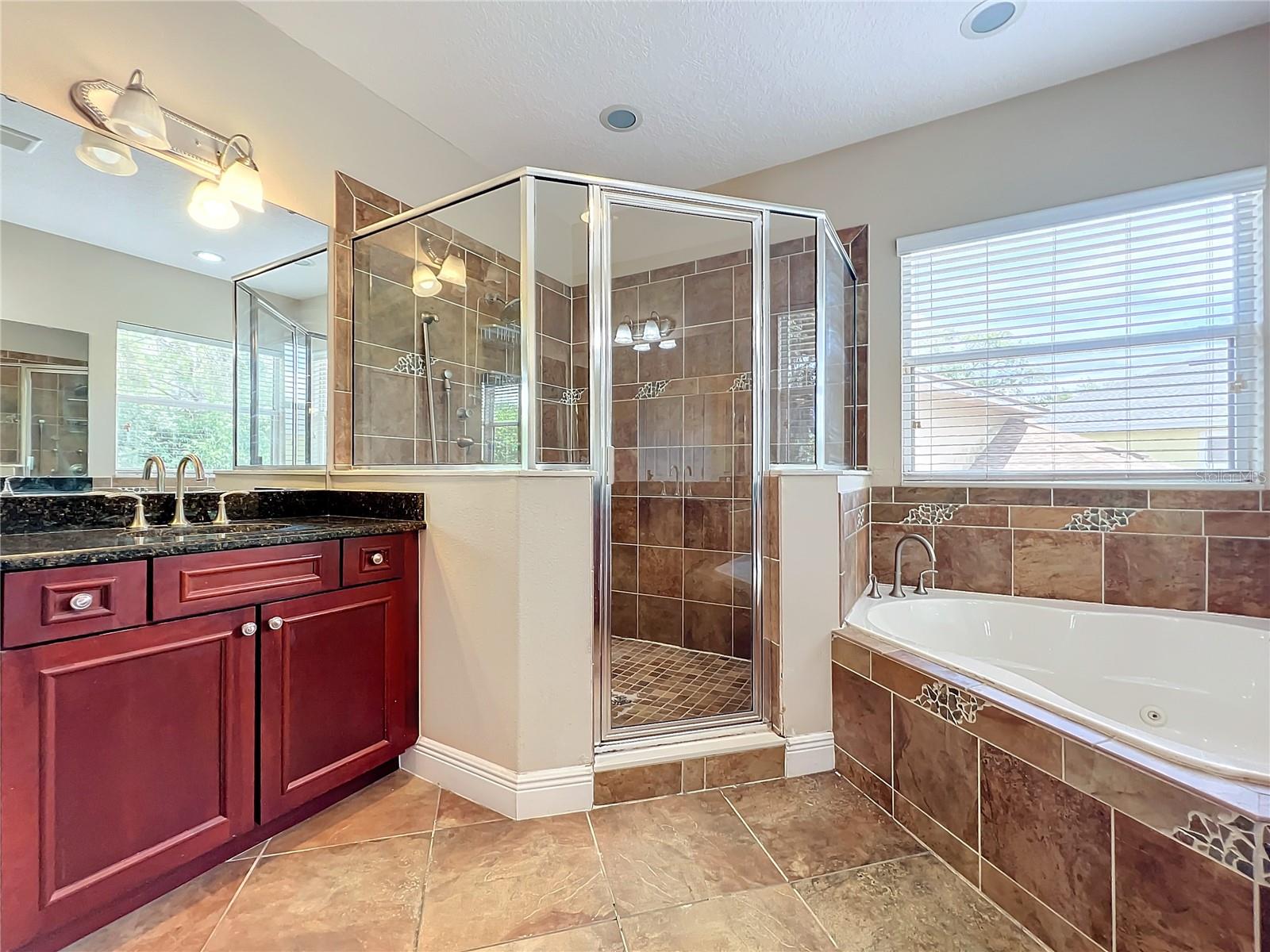 3329 LAKE JEAN DR, ORLANDO, FL, 32817