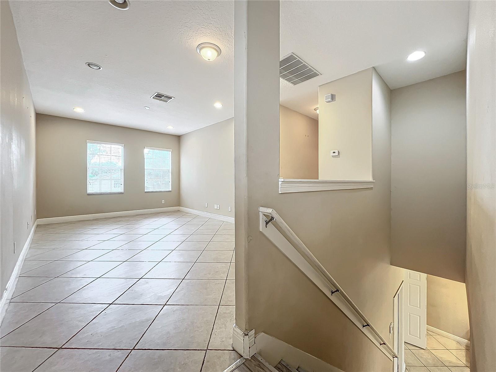 3329 LAKE JEAN DR, ORLANDO, FL, 32817