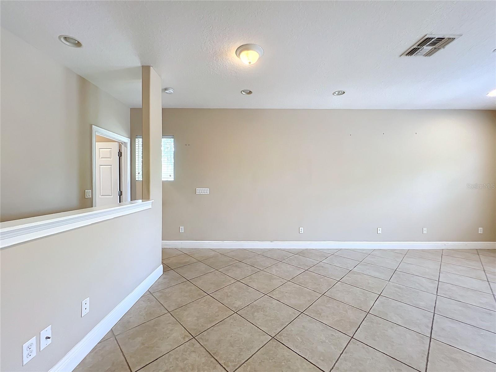 3329 LAKE JEAN DR, ORLANDO, FL, 32817